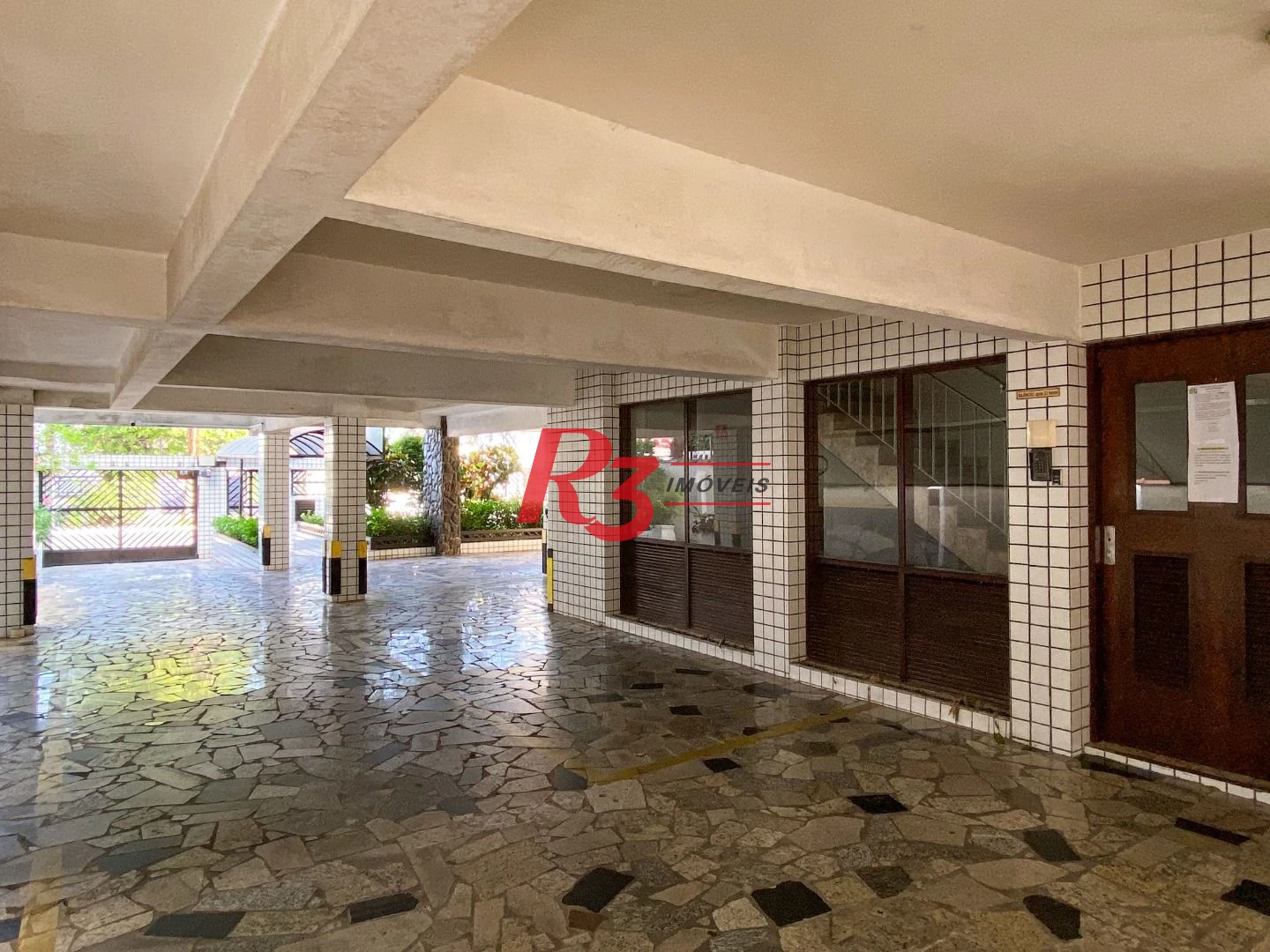 Apartamento à venda, 84 m² por R$ 405.000,00 - Encruzilhada - Santos/SP