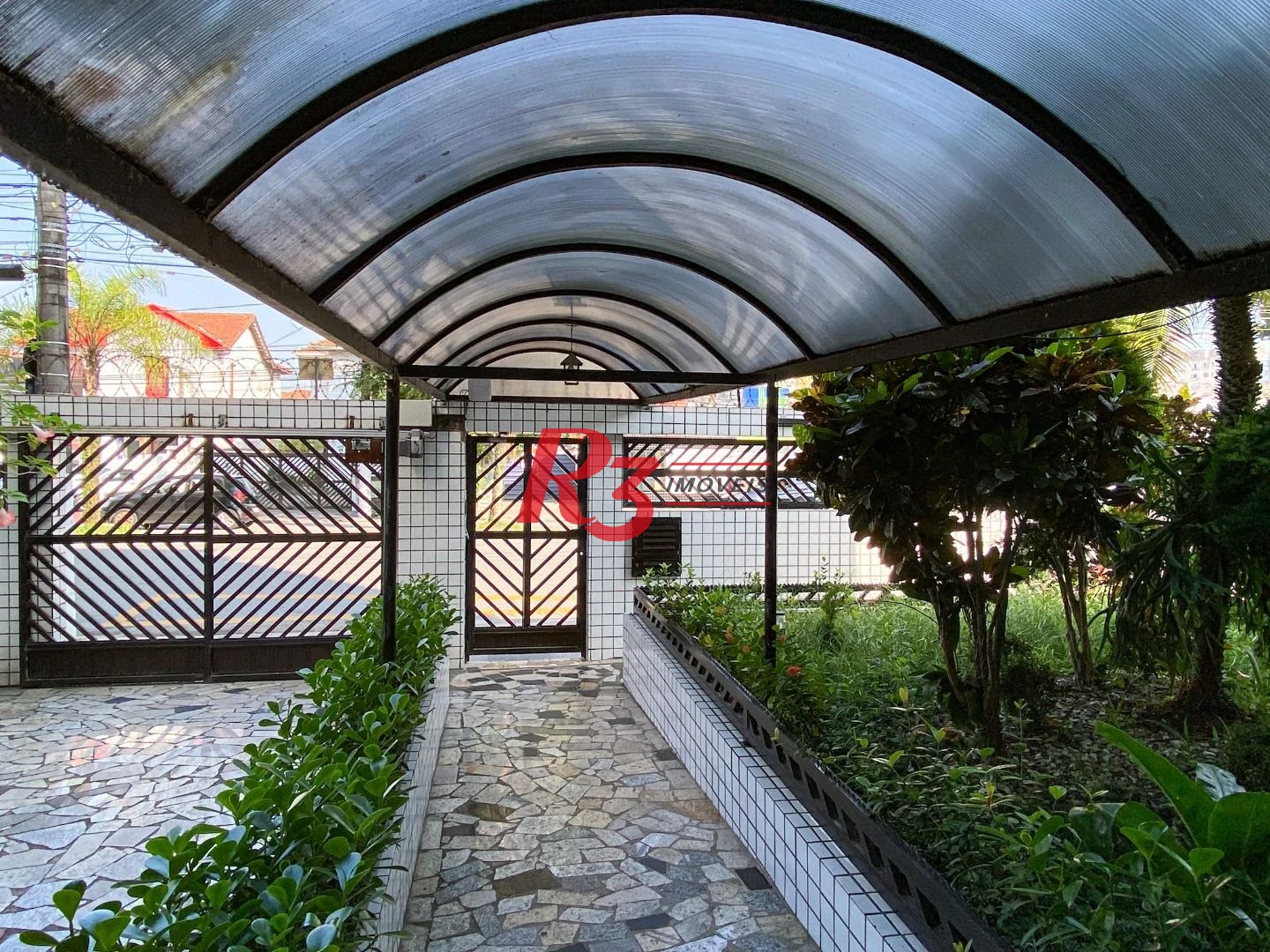 Apartamento à venda, 84 m² por R$ 405.000,00 - Encruzilhada - Santos/SP