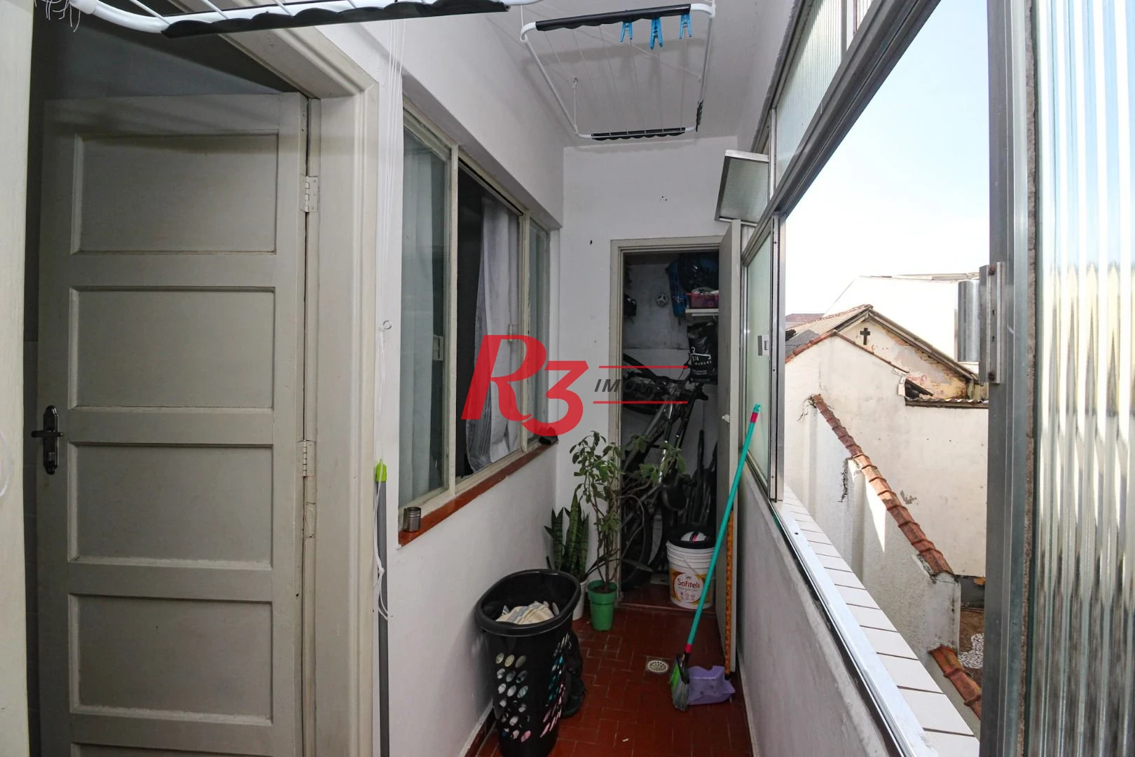 Apartamento à venda, 84 m² por R$ 405.000,00 - Encruzilhada - Santos/SP