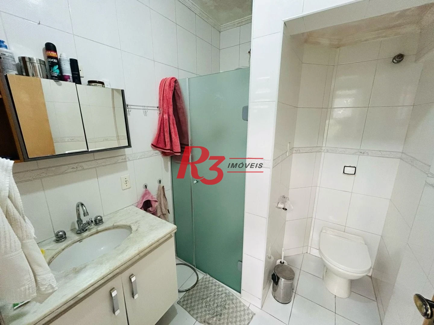 Apartamento com 3 dormitórios à venda, 67 m² por R$ 430.000,00 - Vila Belmiro - Santos/SP