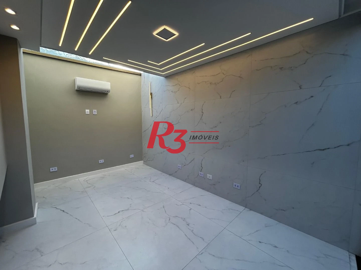 Casa, 250 m² - venda por R$ 4.000.000,00 ou aluguel por R$ 20.430,00/mês - Campo Grande - Santos/SP