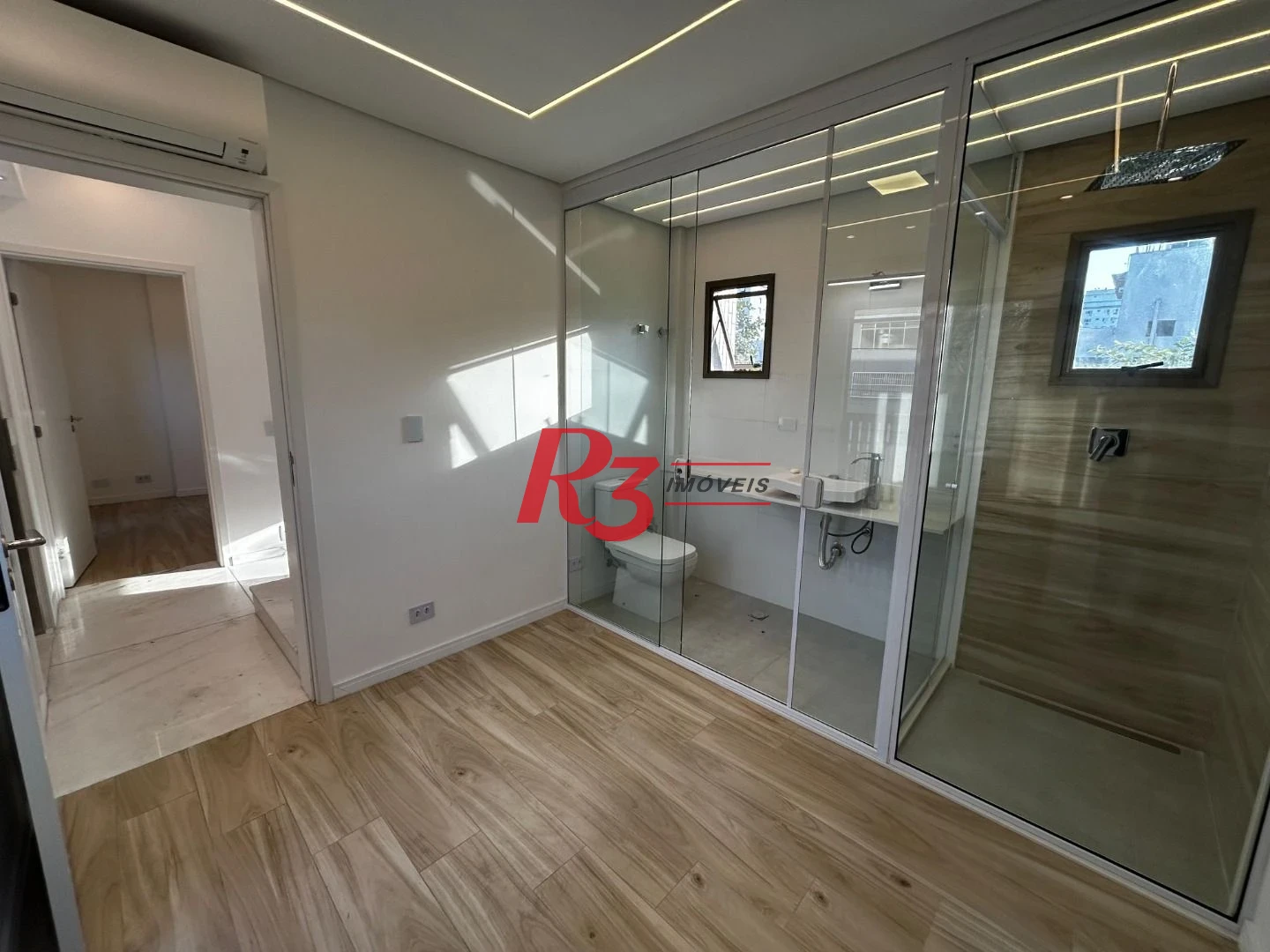 Casa, 250 m² - venda por R$ 4.000.000,00 ou aluguel por R$ 20.430,00/mês - Campo Grande - Santos/SP