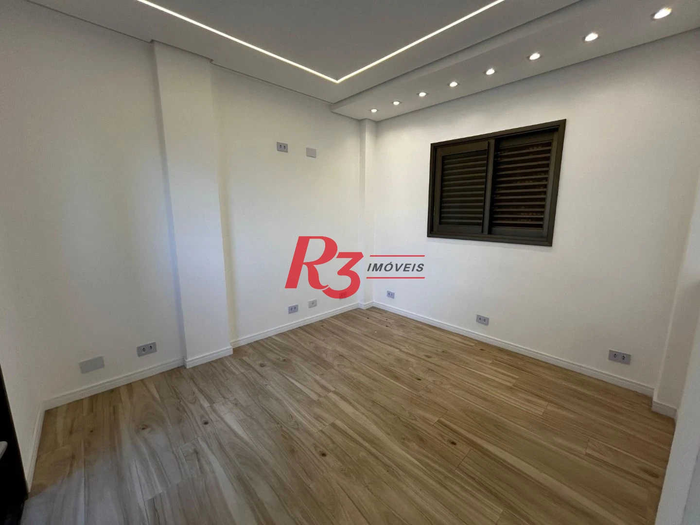 Casa, 250 m² - venda por R$ 4.000.000,00 ou aluguel por R$ 20.430,00/mês - Campo Grande - Santos/SP