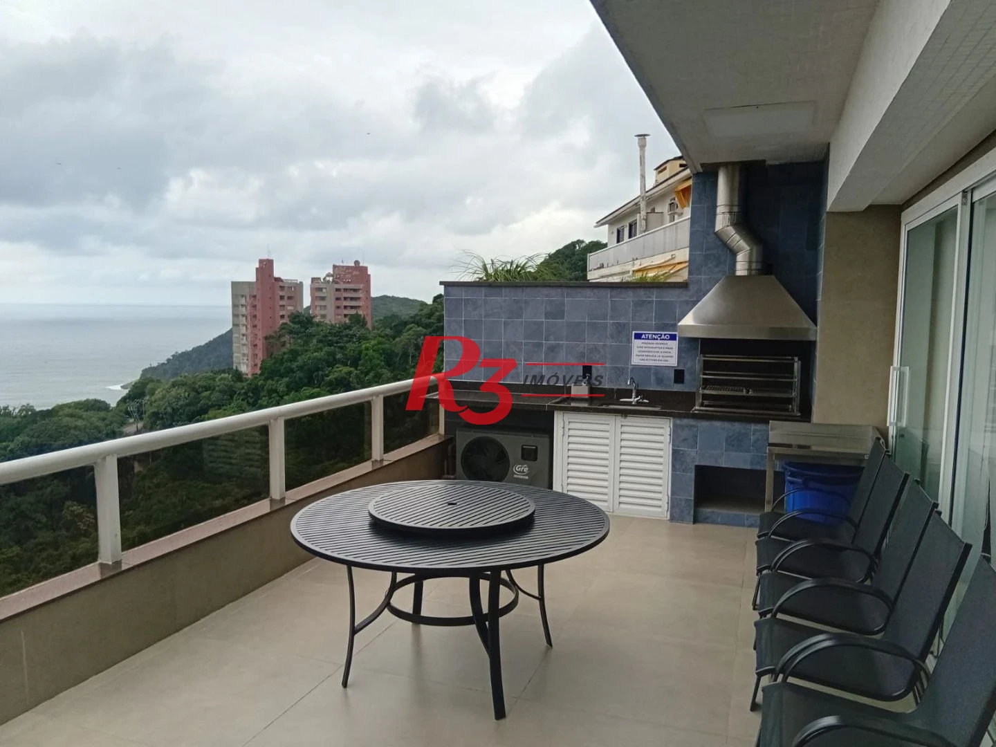 Cobertura à venda, 255 m² por R$ 3.180.000,00 - Balneário Mar Casado - Guarujá/SP