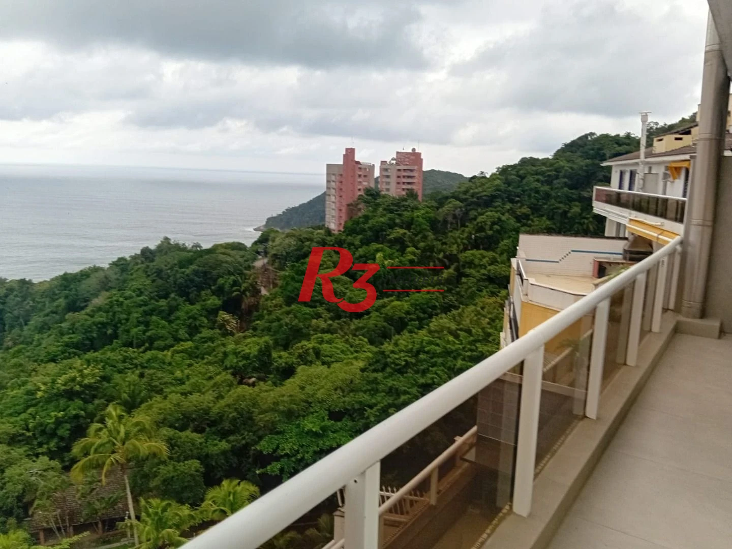 Cobertura à venda, 255 m² por R$ 3.180.000,00 - Balneário Mar Casado - Guarujá/SP