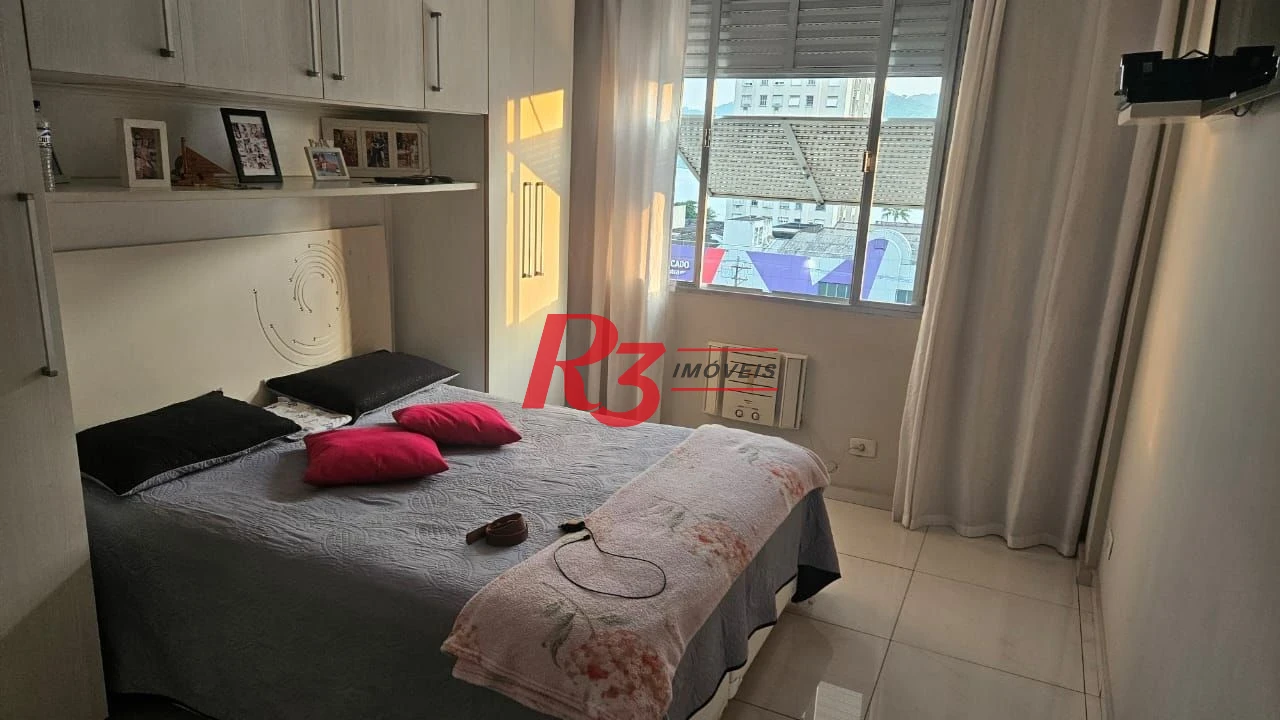 Apartamento com 2 dormitórios à venda, 80 m² por R$ 385.000,00 - Centro - São Vicente/SP