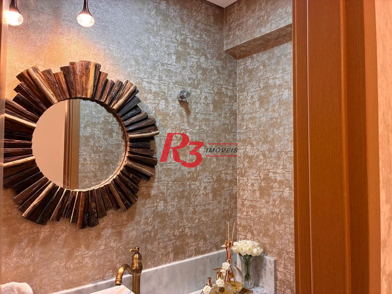 Apartamento à venda, 101 m² por R$ 2.006.000,00 - Gonzaga - Santos/SP