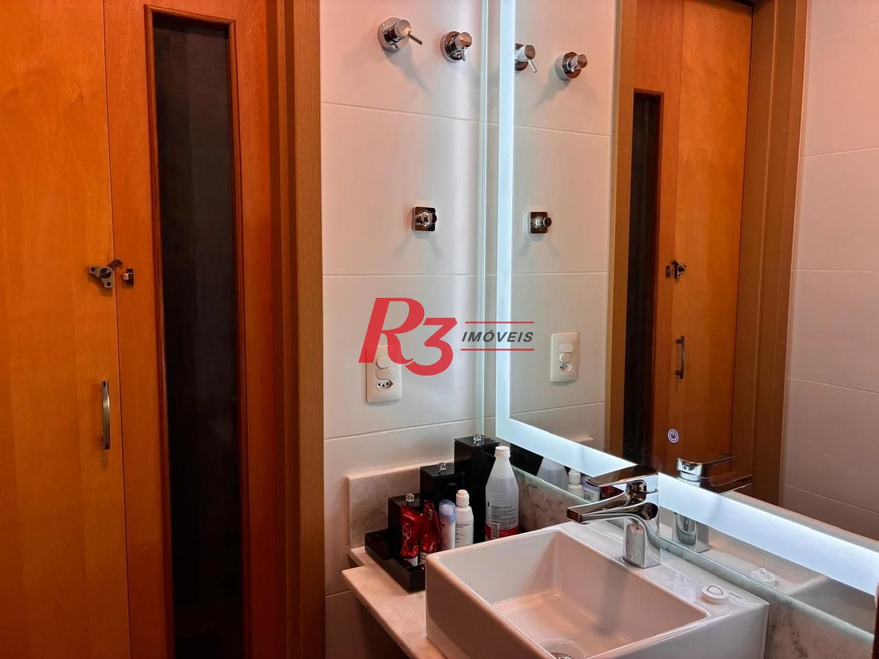 Apartamento à venda, 101 m² por R$ 2.006.000,00 - Gonzaga - Santos/SP