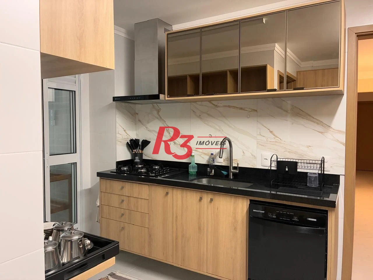 Apartamento à venda, 101 m² por R$ 2.006.000,00 - Gonzaga - Santos/SP