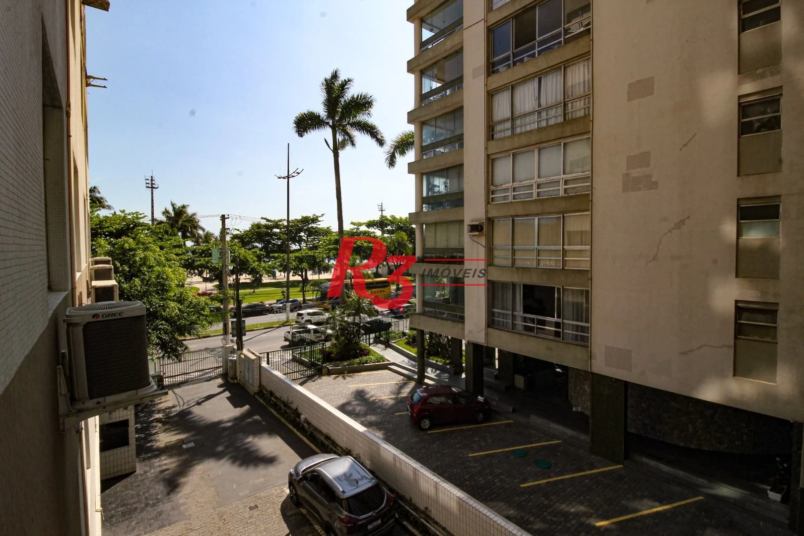 Apartamento com 2 dormitórios à venda, 80 m² por R$ 850.000,00 - Boqueirão - Santos/SP