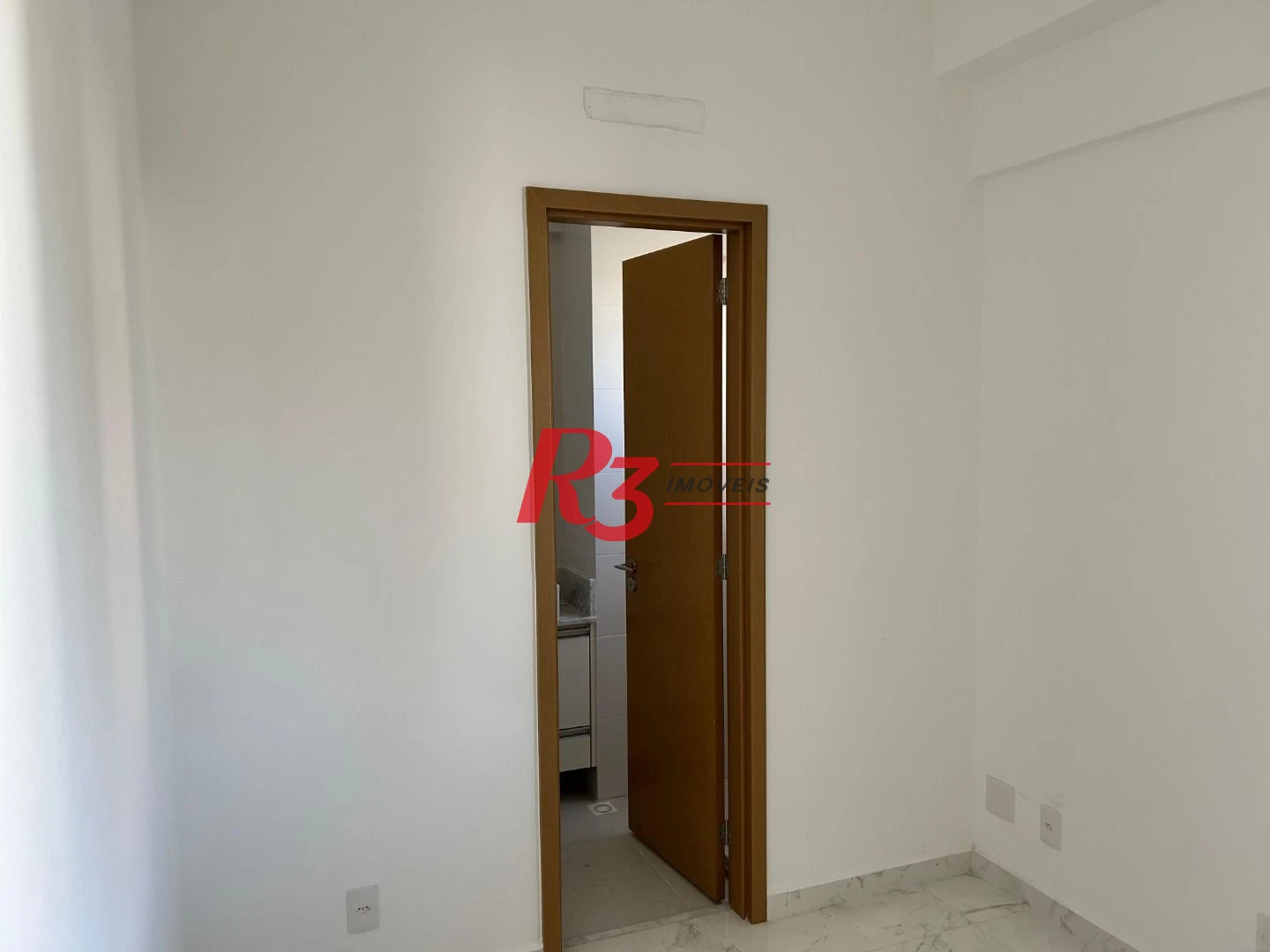 Apartamento para alugar, 87 m² por R$ 7.500,00/mês - Gonzaga - Santos/SP