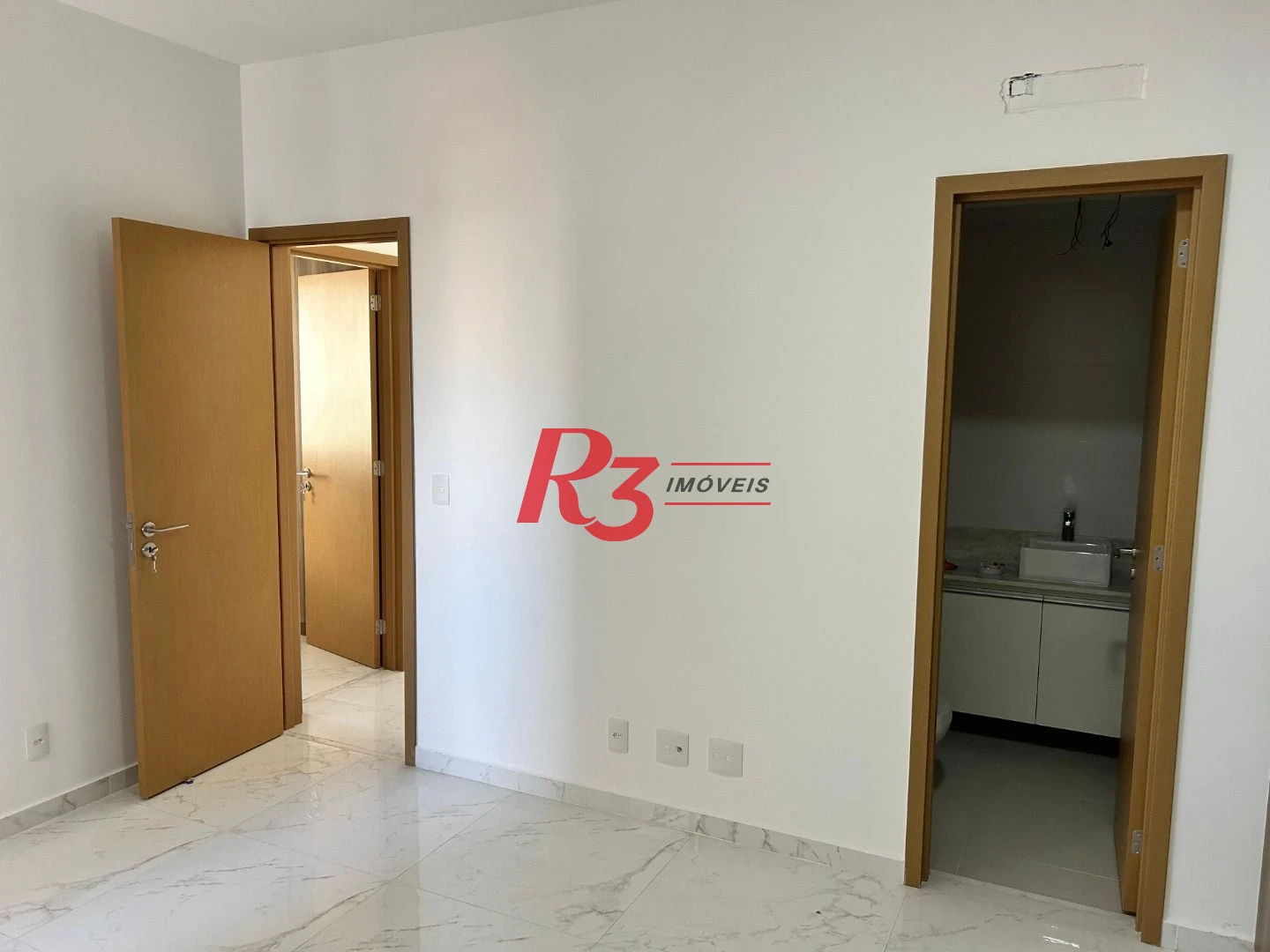 Apartamento para alugar, 87 m² por R$ 7.500,00/mês - Gonzaga - Santos/SP
