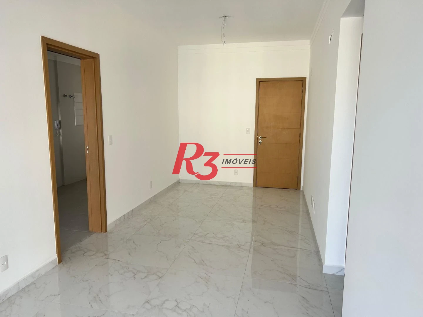 Apartamento para alugar, 87 m² por R$ 7.500,00/mês - Gonzaga - Santos/SP