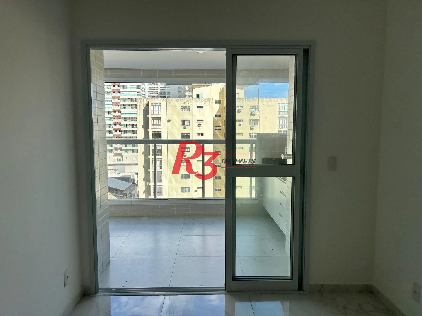 Apartamento para alugar, 87 m² por R$ 7.500,00/mês - Gonzaga - Santos/SP