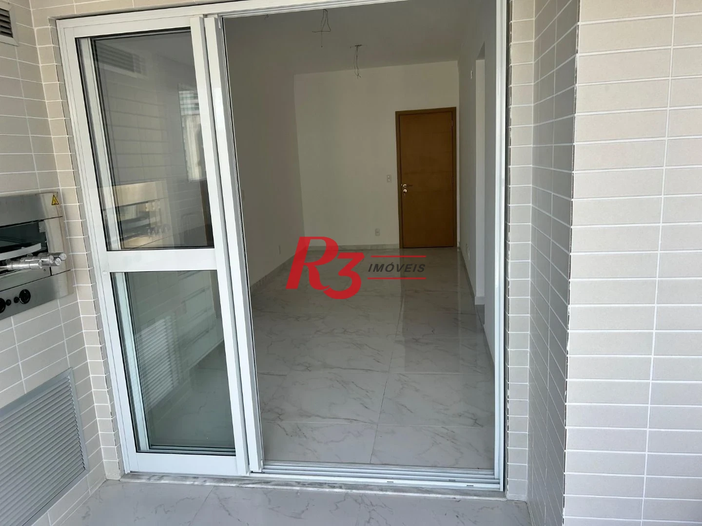 Apartamento para alugar, 87 m² por R$ 7.500,00/mês - Gonzaga - Santos/SP