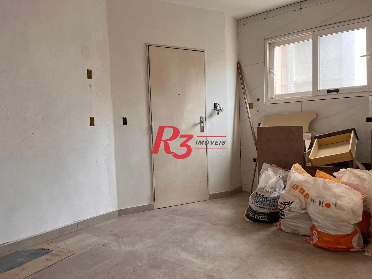 Apartamento com 3 dormitórios à venda, 125 m² por R$ 900.000,00 - José Menino - Santos/SP