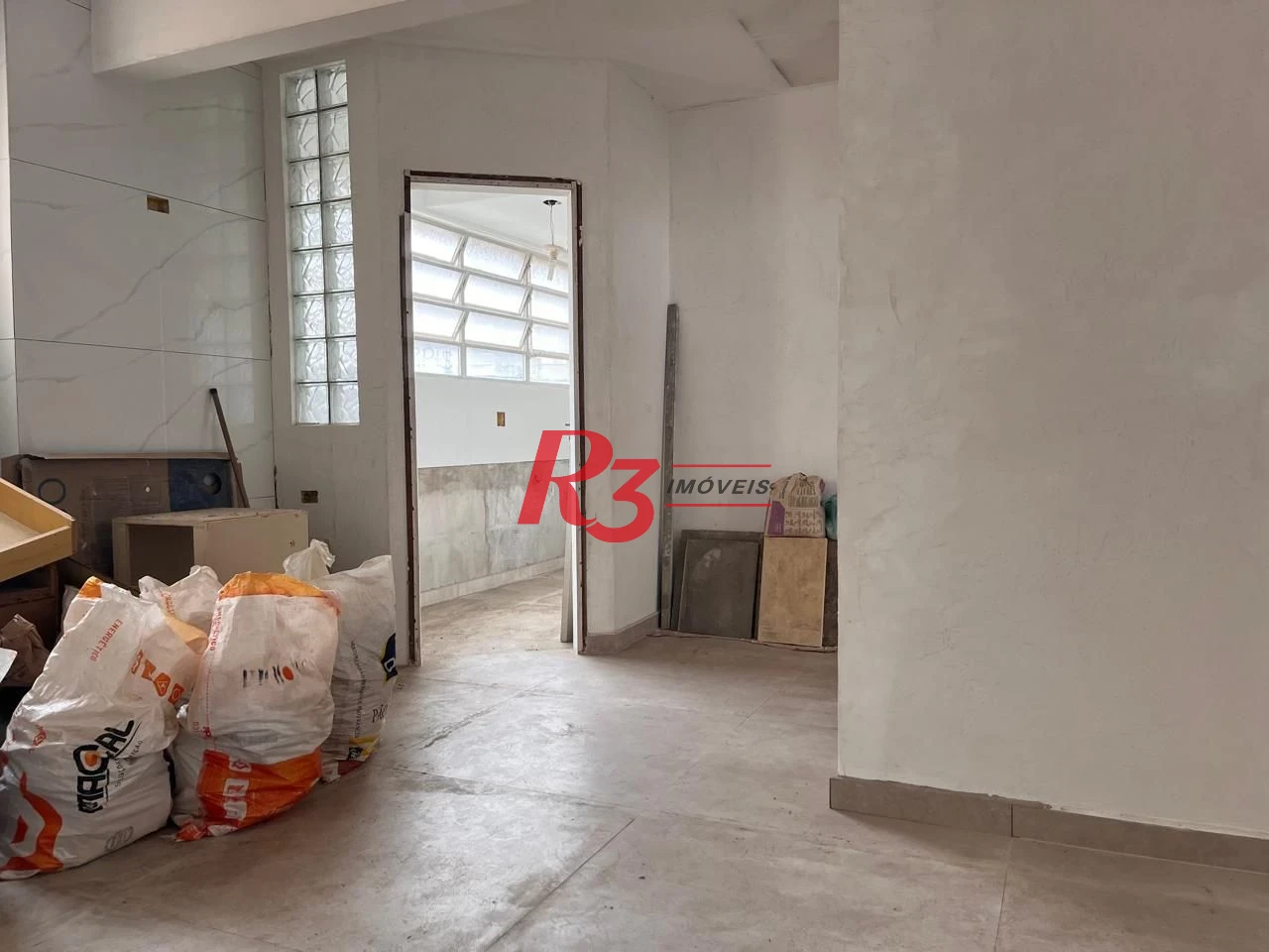 Apartamento com 3 dormitórios à venda, 125 m² por R$ 900.000,00 - José Menino - Santos/SP