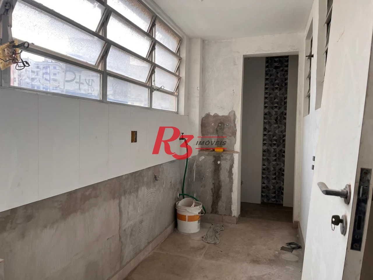 Apartamento com 3 dormitórios à venda, 125 m² por R$ 900.000,00 - José Menino - Santos/SP