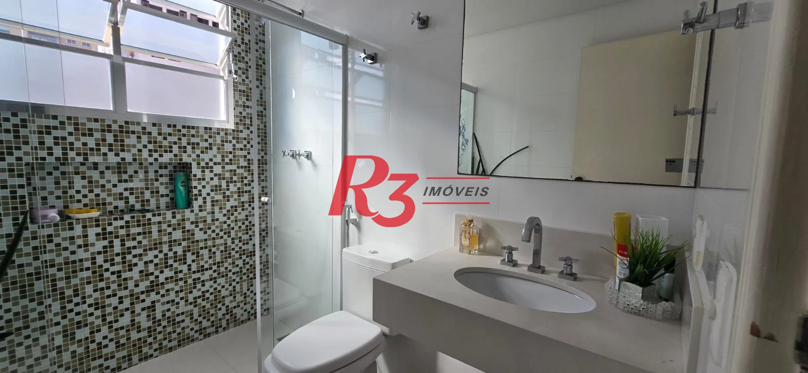Apartamento com 3 dormitórios à venda, 137 m² por R$ 930.000,00 - José Menino - Santos/SP