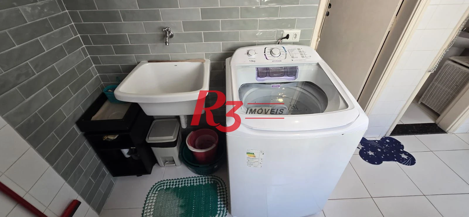 Apartamento com 3 dormitórios à venda, 137 m² por R$ 930.000,00 - José Menino - Santos/SP