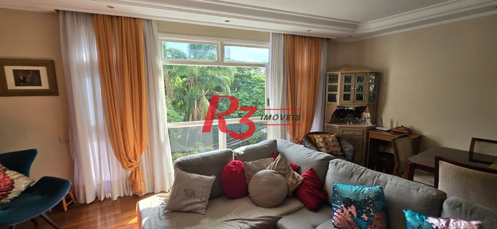 Apartamento com 3 dormitórios à venda, 137 m² por R$ 930.000,00 - José Menino - Santos/SP