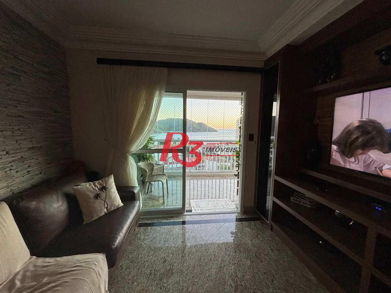 Apartamento com 4 dormitórios à venda, 240 m² por R$ 2.200.000,00 - Ponta da Praia - Santos/SP