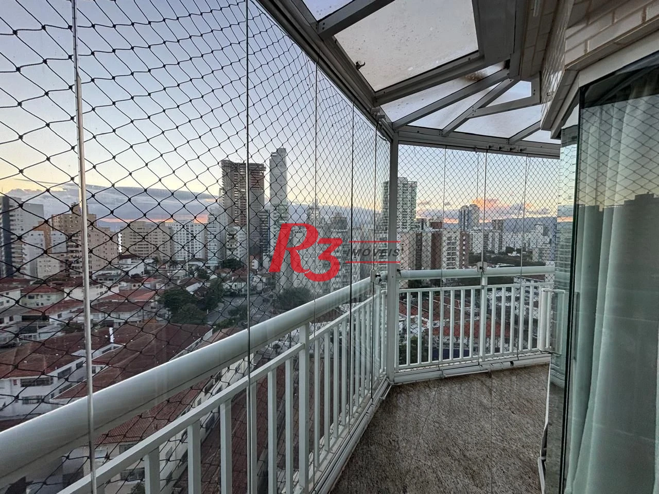 Apartamento com 4 dormitórios à venda, 240 m² por R$ 2.200.000,00 - Ponta da Praia - Santos/SP