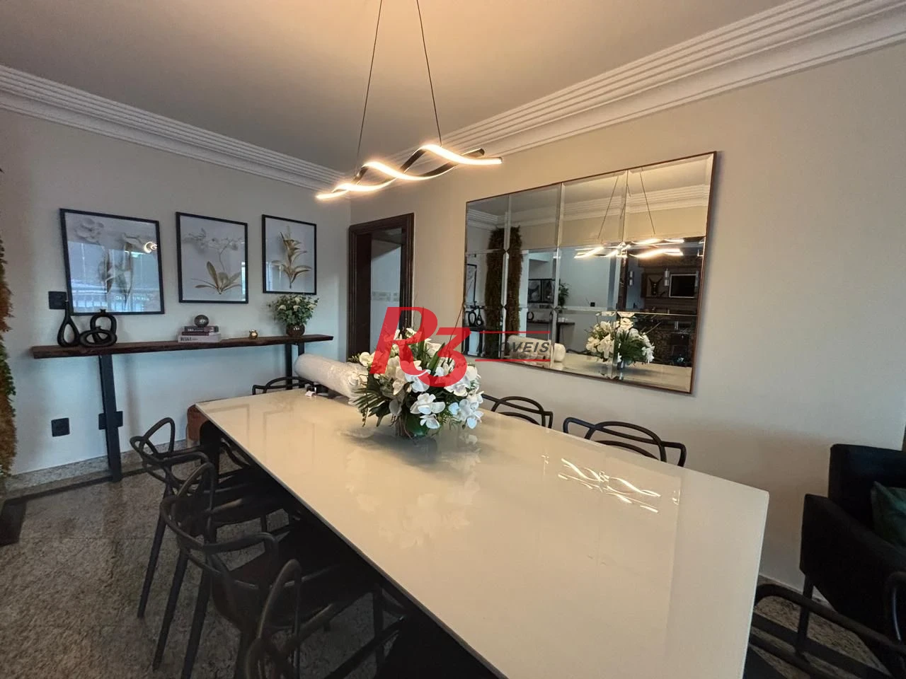 Apartamento com 4 dormitórios à venda, 240 m² por R$ 2.200.000,00 - Ponta da Praia - Santos/SP