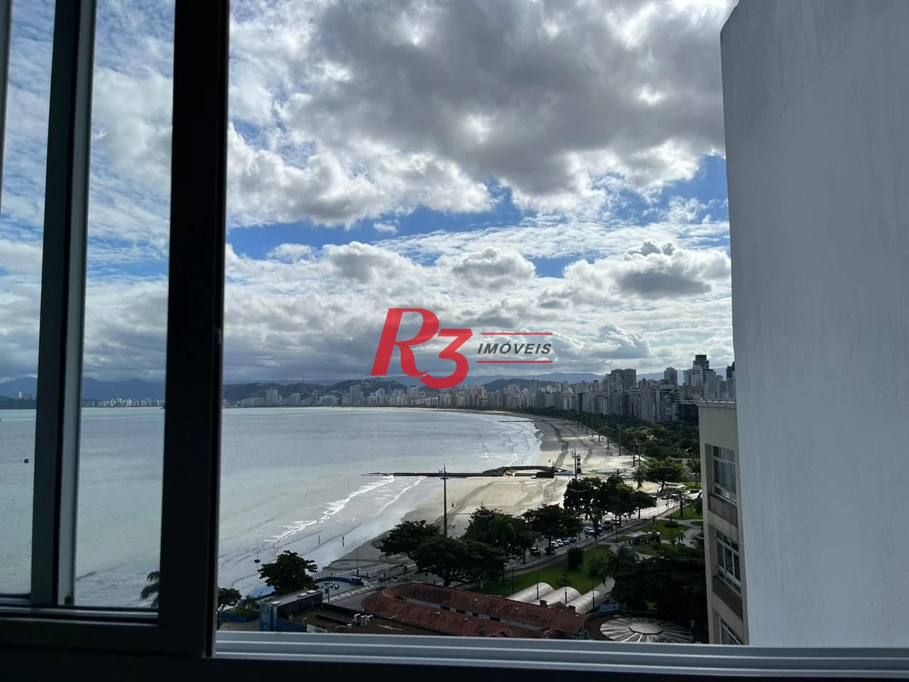 Apartamento com 3 dormitórios à venda, 147 m² por R$ 1.550.000,00 - Ponta da Praia - Santos/SP