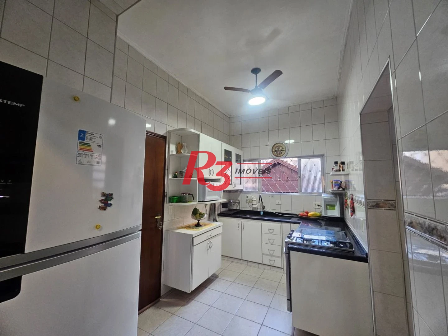 Casa com 2 dormitórios à venda, 475 m² por R$ 2.200.000,00 - Gonzaga - Santos/SP