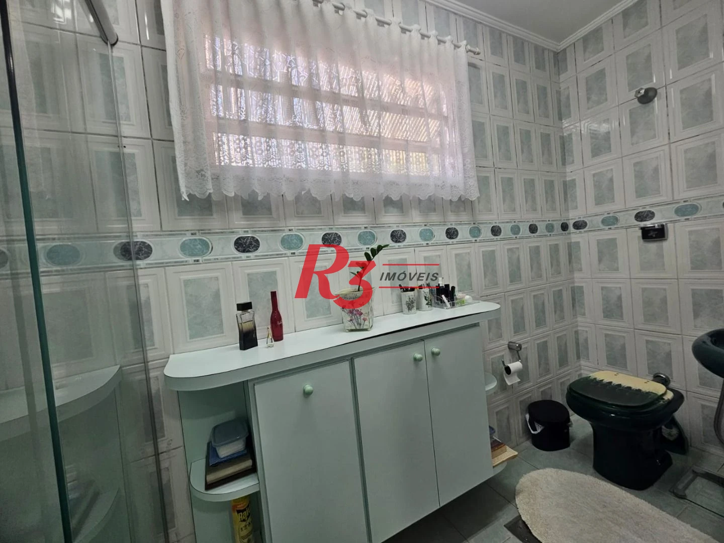 Casa com 2 dormitórios à venda, 475 m² por R$ 2.200.000,00 - Gonzaga - Santos/SP