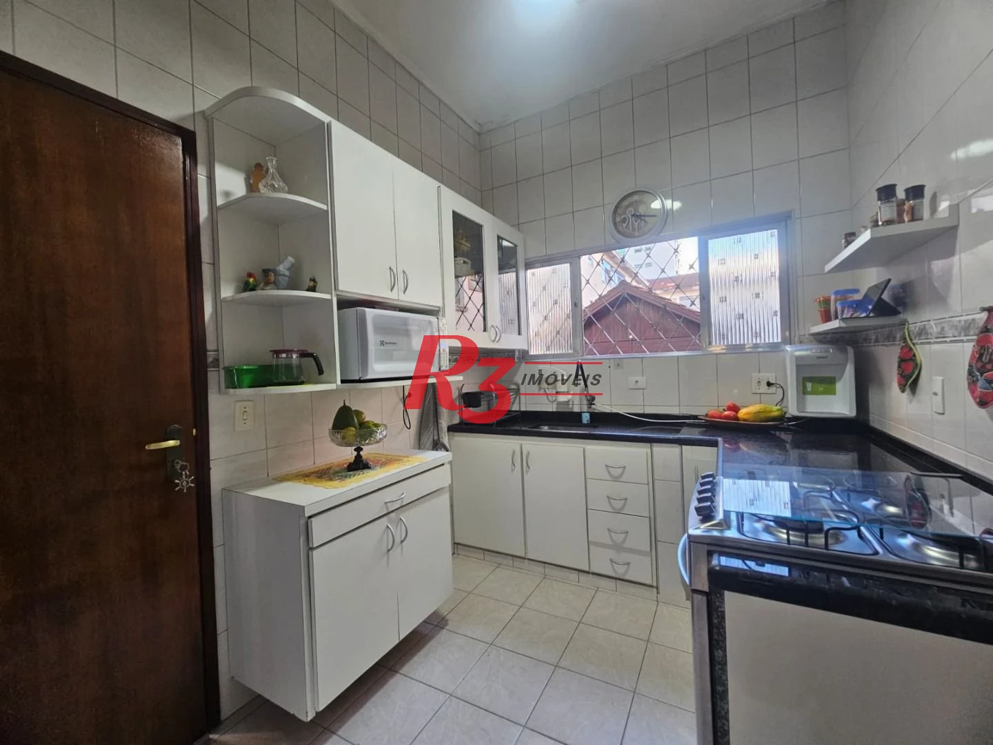 Casa com 2 dormitórios à venda, 475 m² por R$ 2.200.000,00 - Gonzaga - Santos/SP
