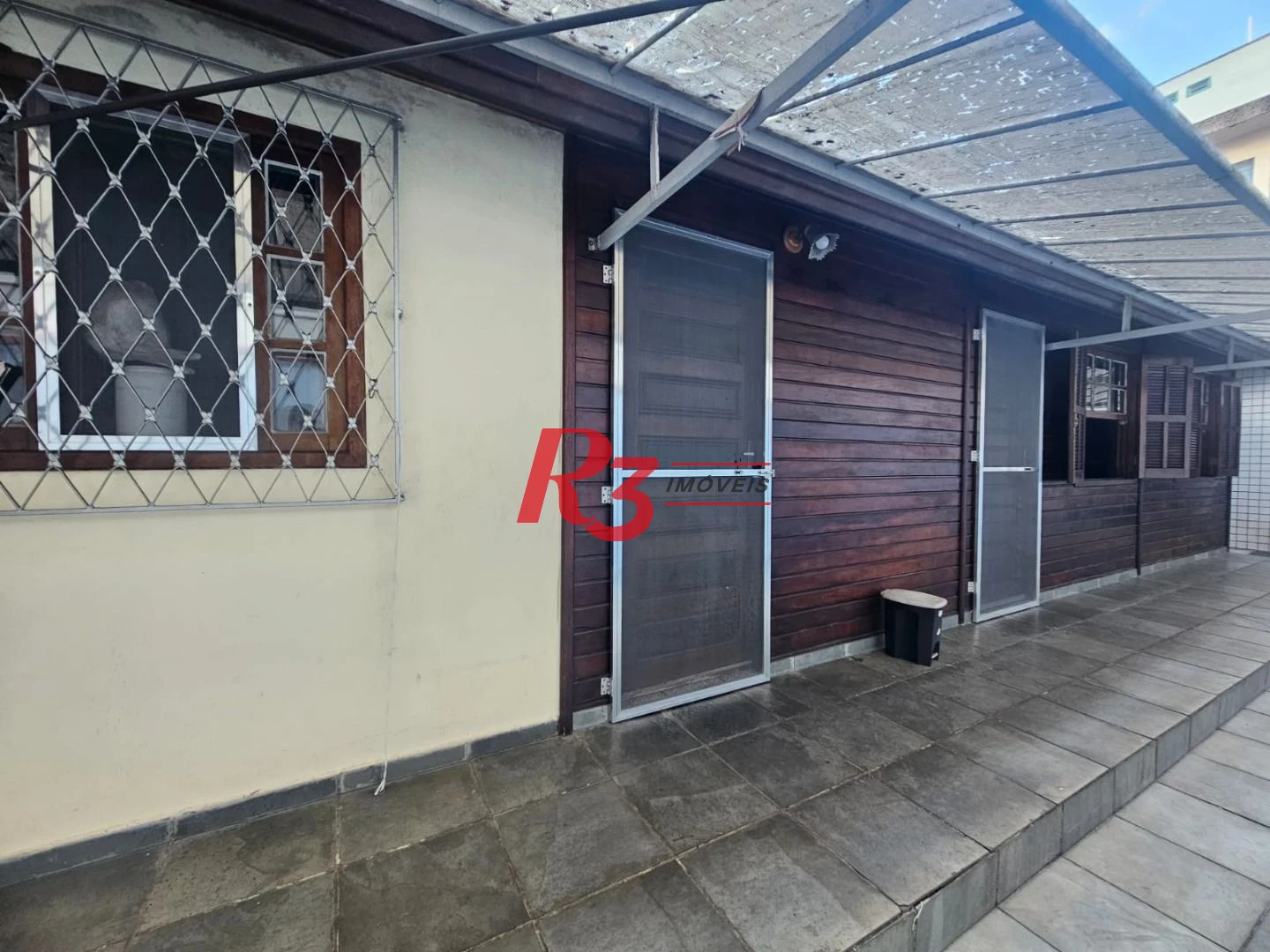 Casa com 2 dormitórios à venda, 475 m² por R$ 2.200.000,00 - Gonzaga - Santos/SP