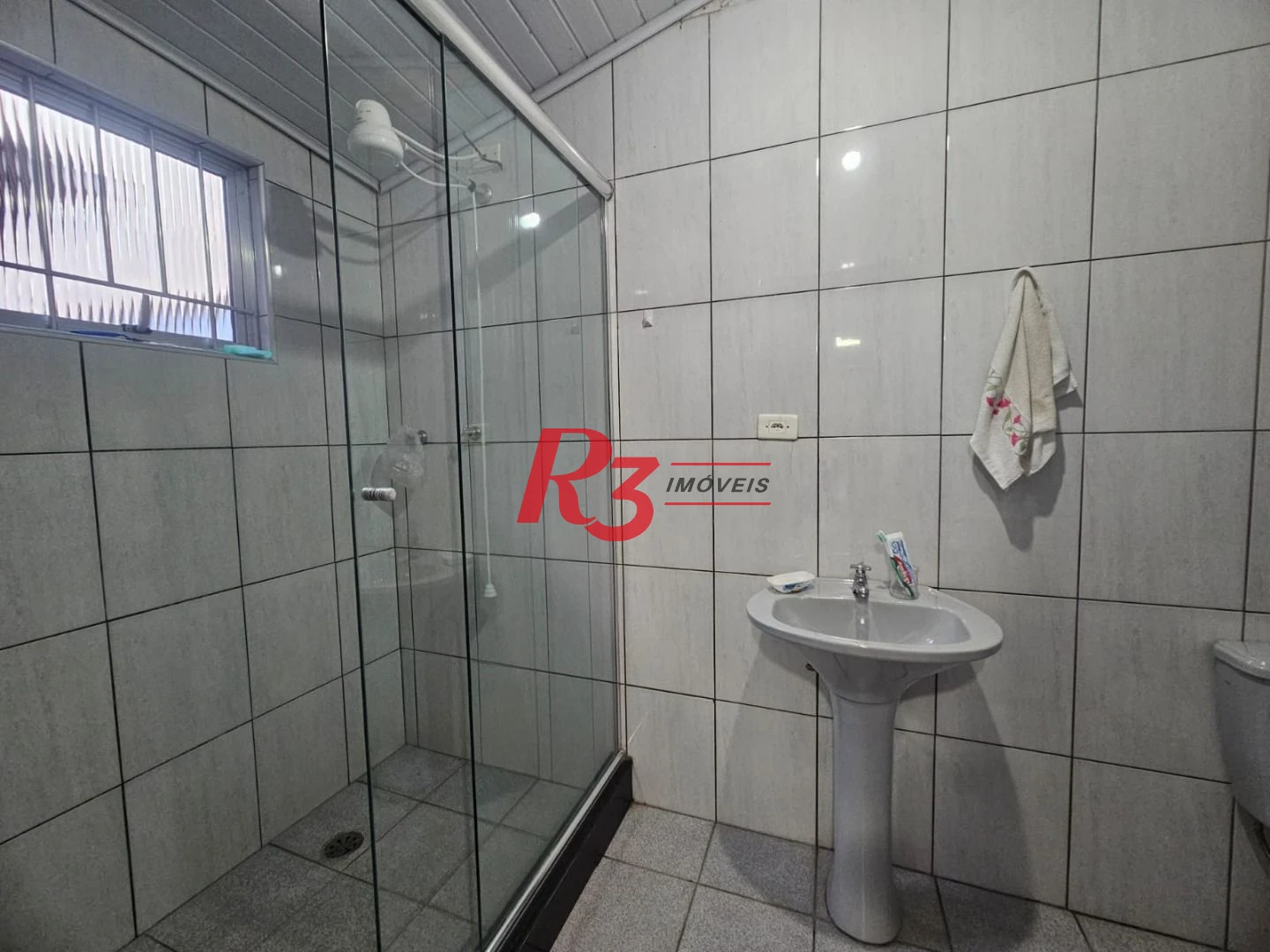 Casa com 2 dormitórios à venda, 475 m² por R$ 2.200.000,00 - Gonzaga - Santos/SP
