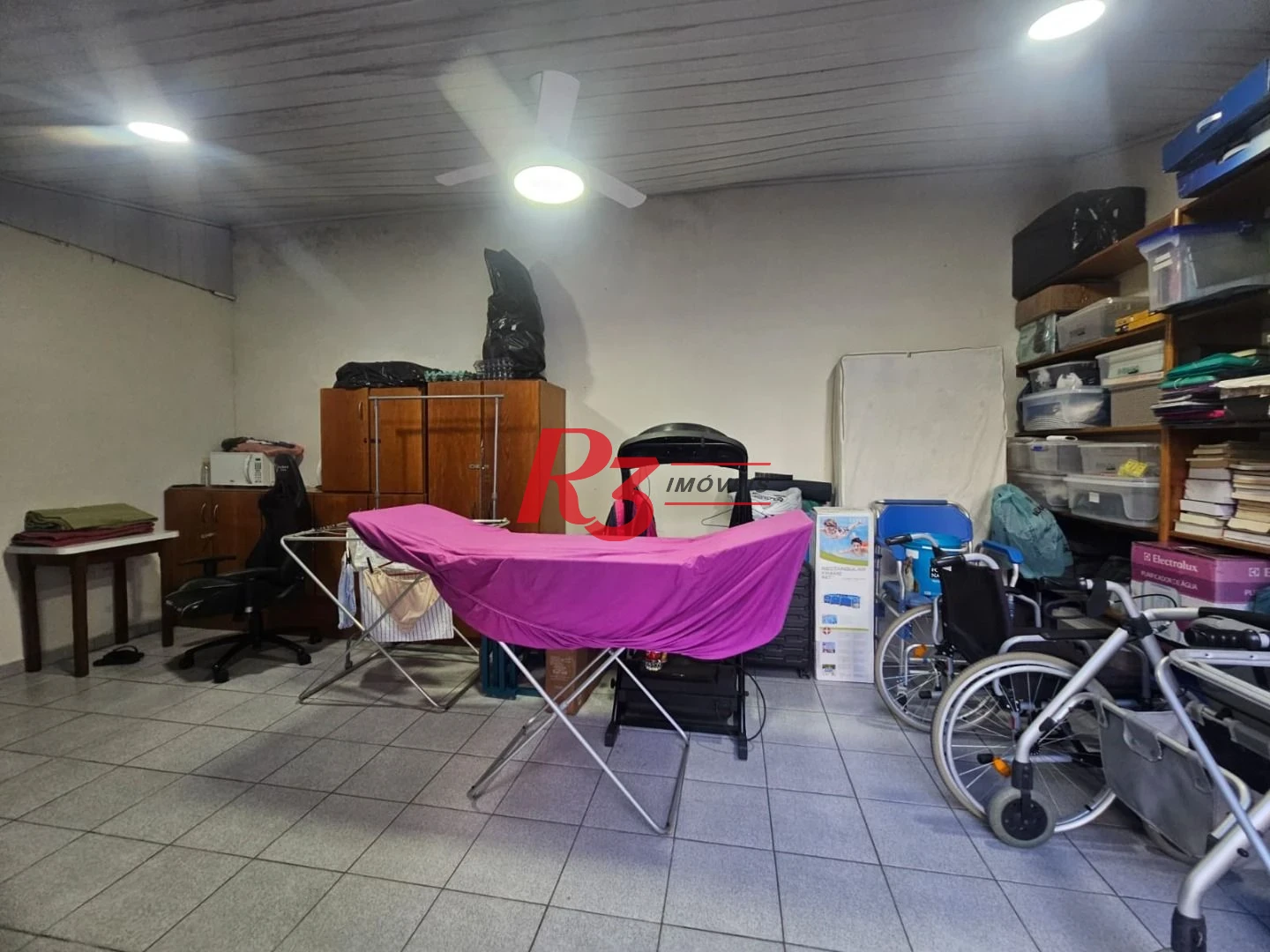 Casa com 2 dormitórios à venda, 475 m² por R$ 2.200.000,00 - Gonzaga - Santos/SP