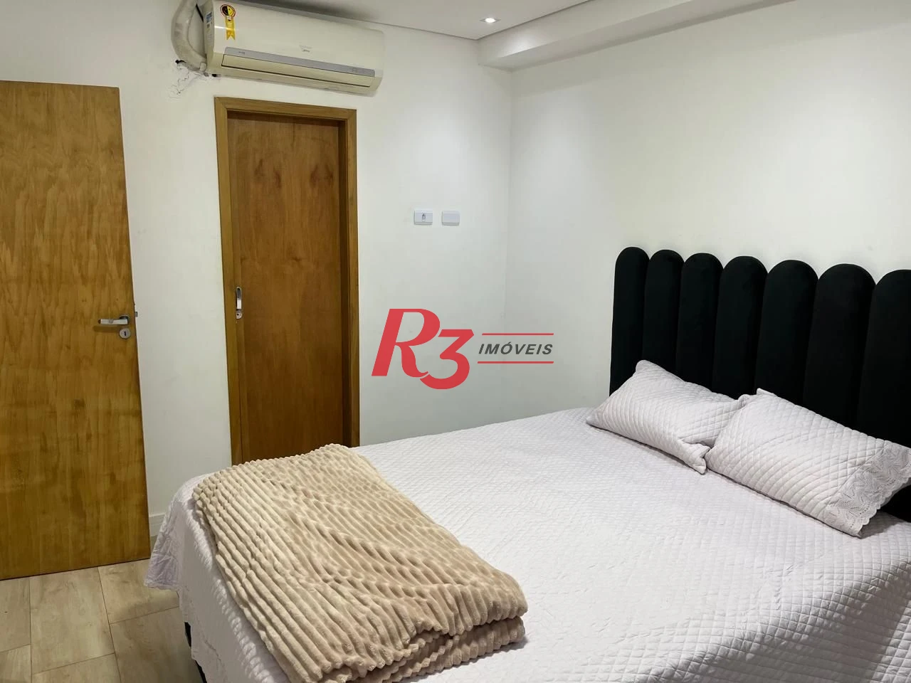 Apartamento à venda, 52 m² por R$ 595.000,00 - Macuco - Santos/SP