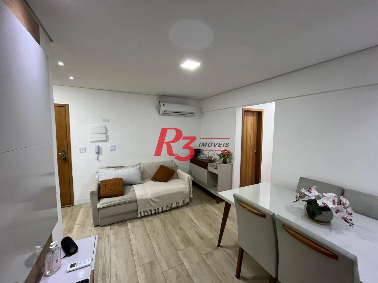 Apartamento à venda, 52 m² por R$ 595.000,00 - Macuco - Santos/SP