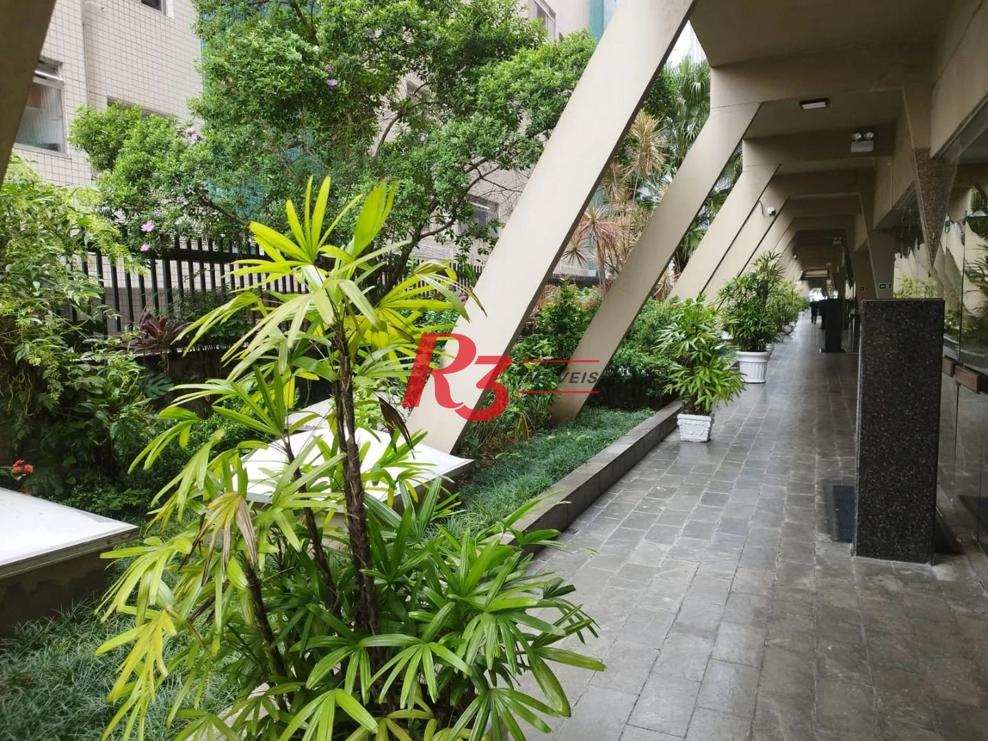 Apartamento com 2 dormitórios à venda, 110 m² por R$ 990.000,00 - Aparecida - Santos/SP
