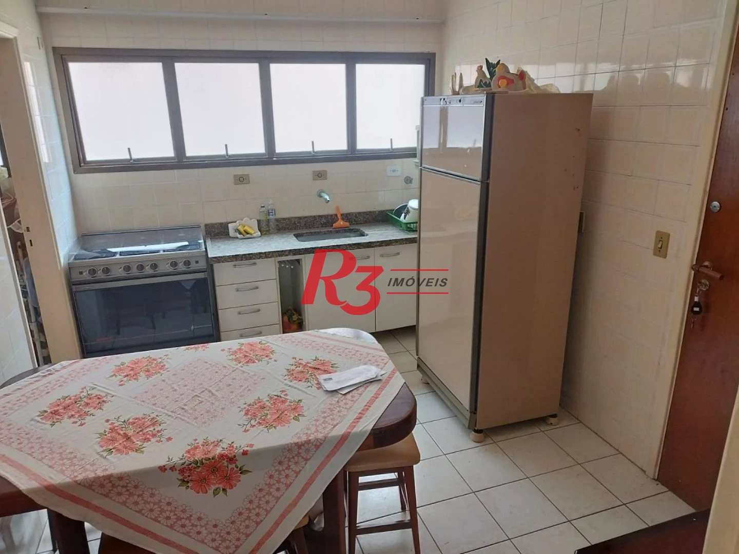 Apartamento com 2 dormitórios à venda, 110 m² por R$ 990.000,00 - Aparecida - Santos/SP