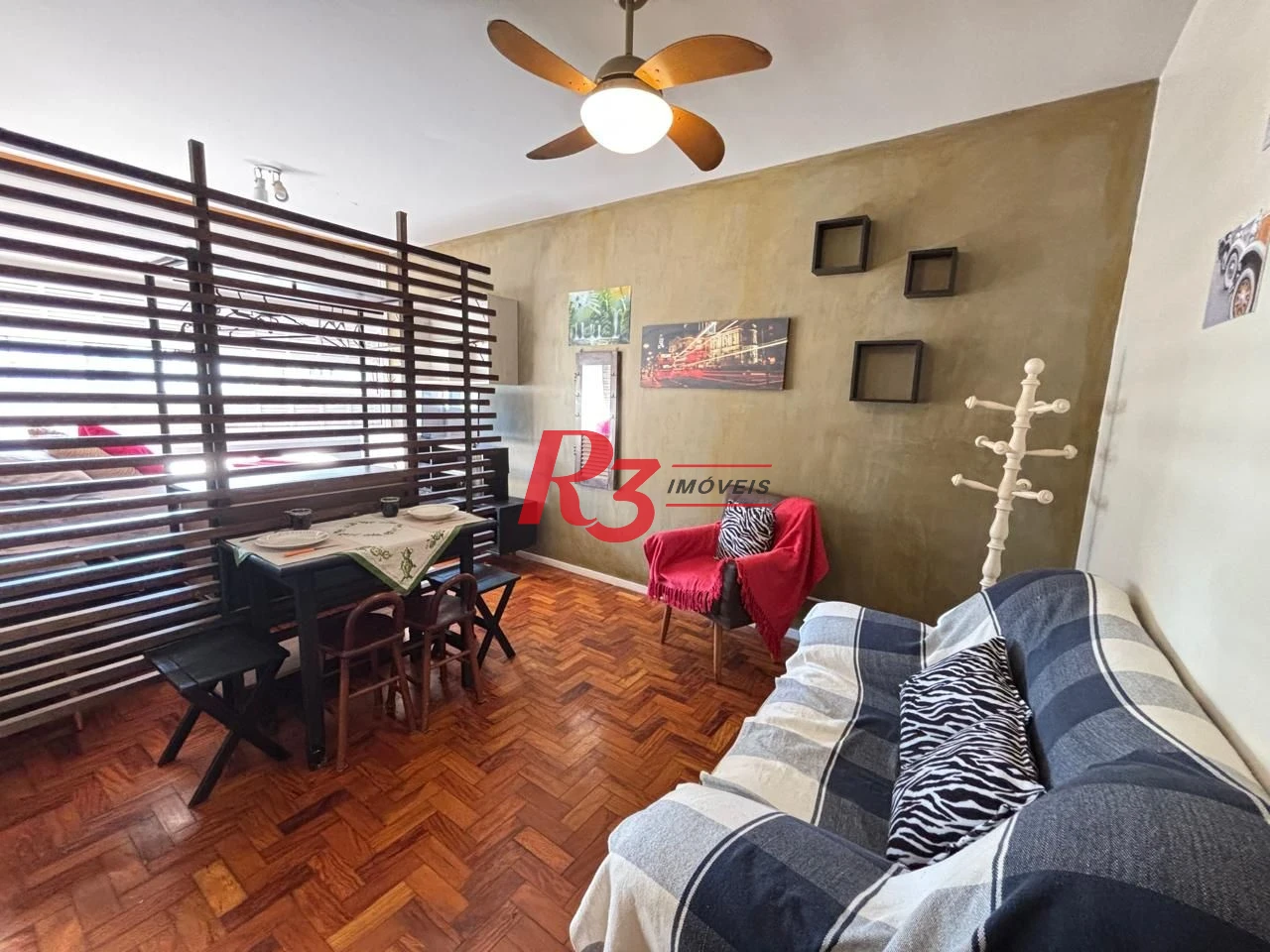 Kitnet à venda, 40 m² por R$ 360.000,00 - Gonzaga - Santos/SP