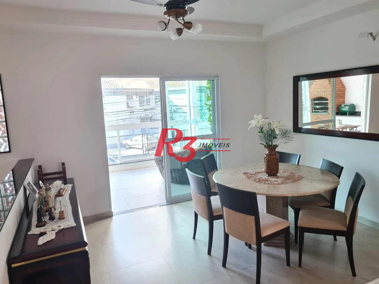 Casa com 3 dormitórios à venda, 146 m² por R$ 1.080.000,00 - Embaré - Santos/SP