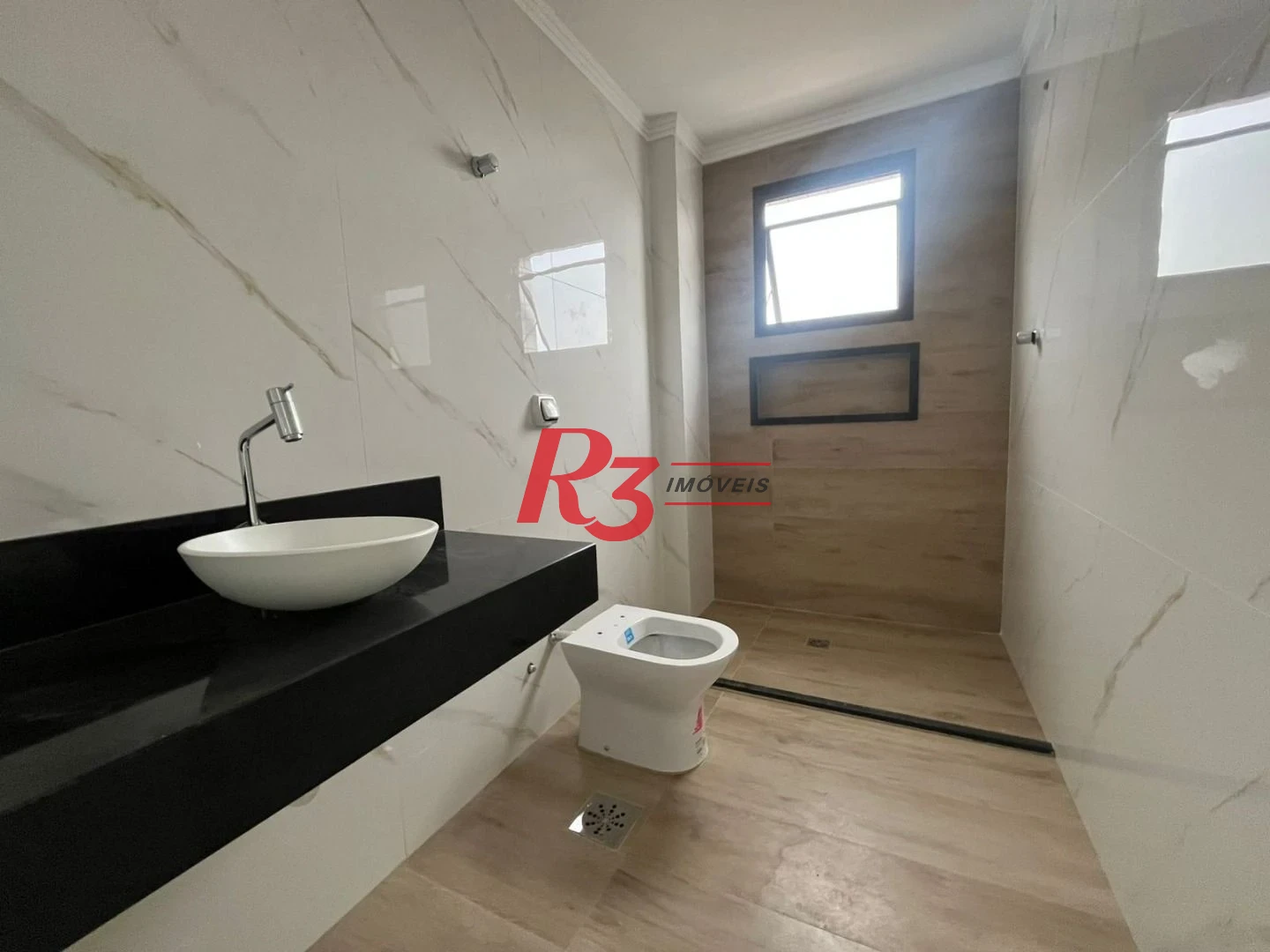 Apartamento com 3 dormitórios à venda, 162 m² por R$ 1.500.000,00 - Boqueirão - Santos/SP