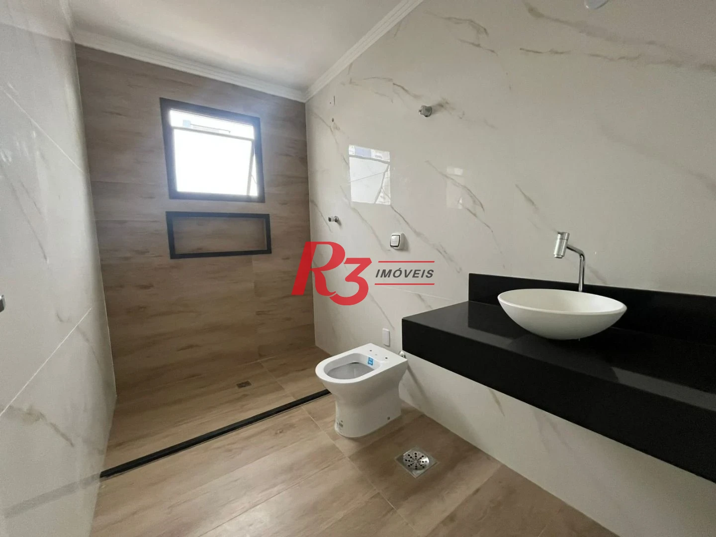 Apartamento com 3 dormitórios à venda, 162 m² por R$ 1.500.000,00 - Boqueirão - Santos/SP
