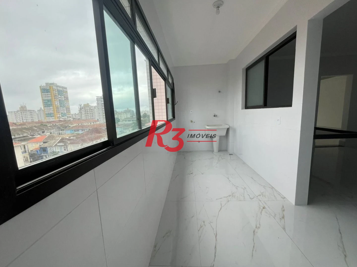 Apartamento com 3 dormitórios à venda, 162 m² por R$ 1.500.000,00 - Boqueirão - Santos/SP