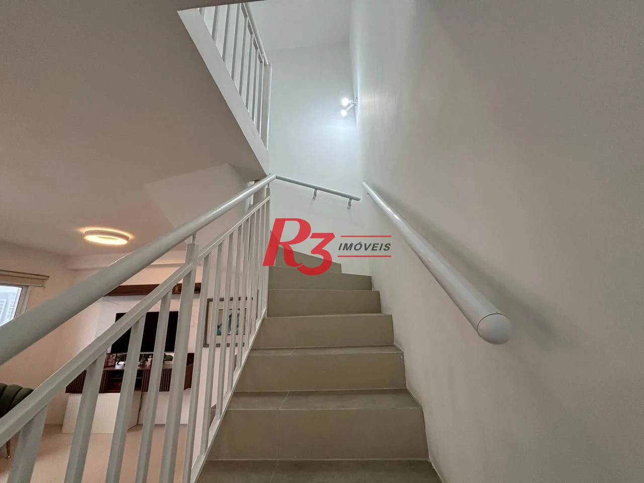Apartamento Duplex com 2 dormitórios à venda, 88 m² por R$ 850.000,00 - José Menino - Santos/SP
