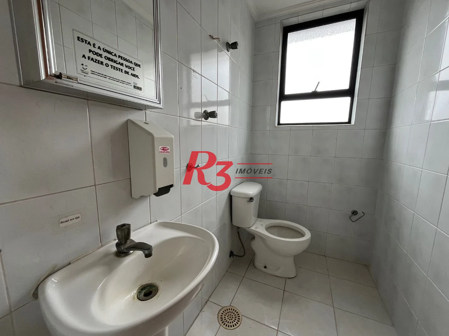 Sala para alugar, 90 m² por R$ 4.500,00 - Gonzaga - Santos/SP