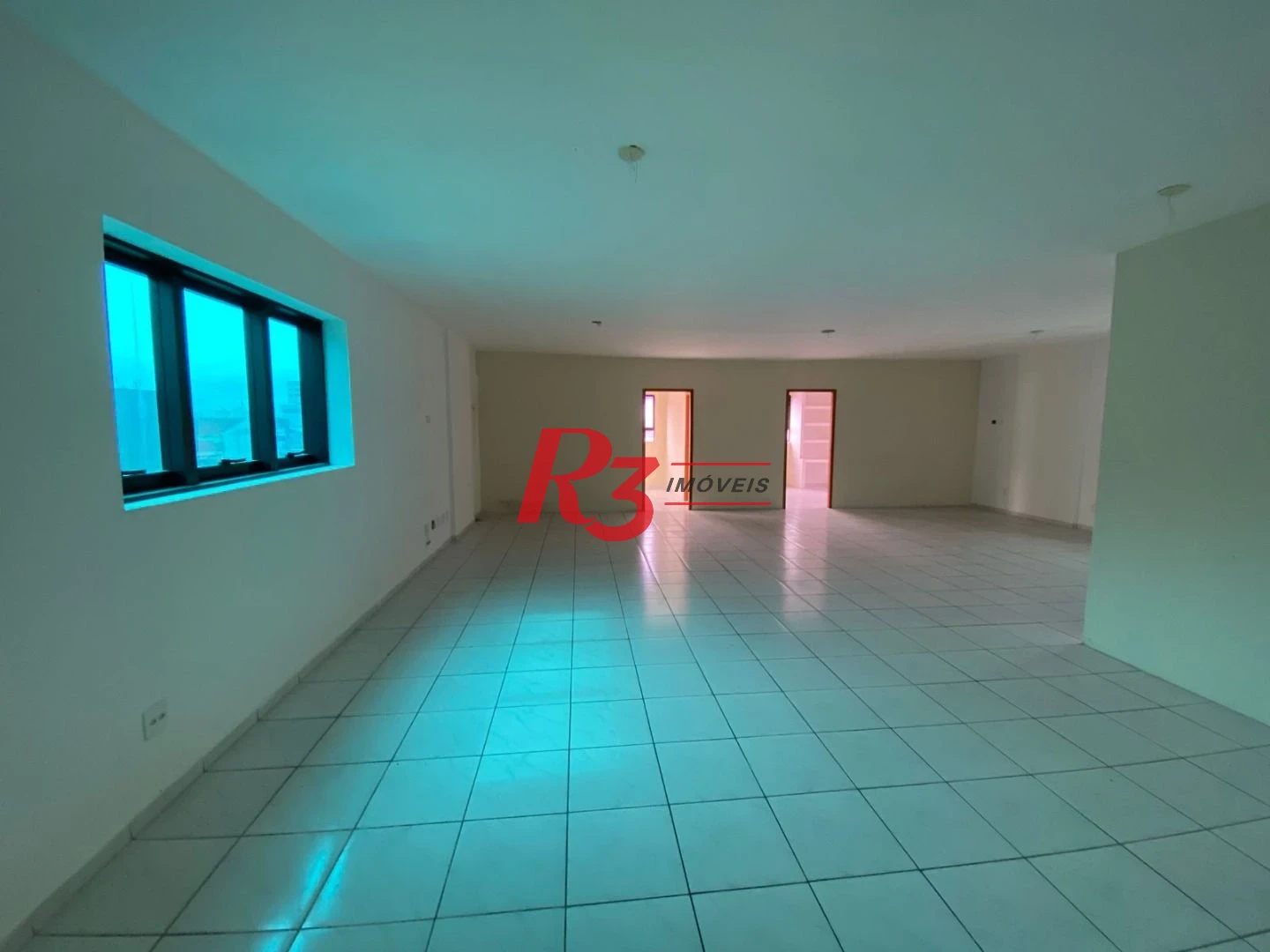 Sala para alugar, 90 m² por R$ 5.000,00/mês - Gonzaga - Santos/SP
