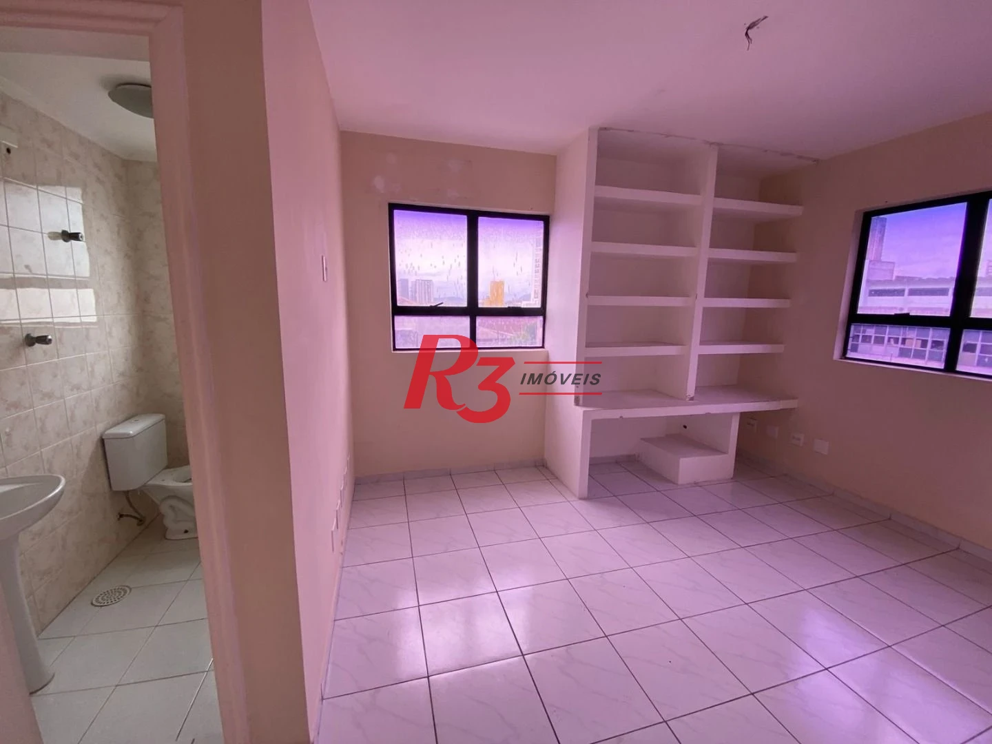Sala para alugar, 90 m² por R$ 5.000,00/mês - Gonzaga - Santos/SP