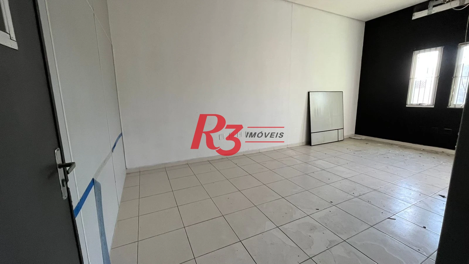 Loja para alugar, 700 m² por R$ 19.990,02/mês - Encruzilhada - Santos/SP