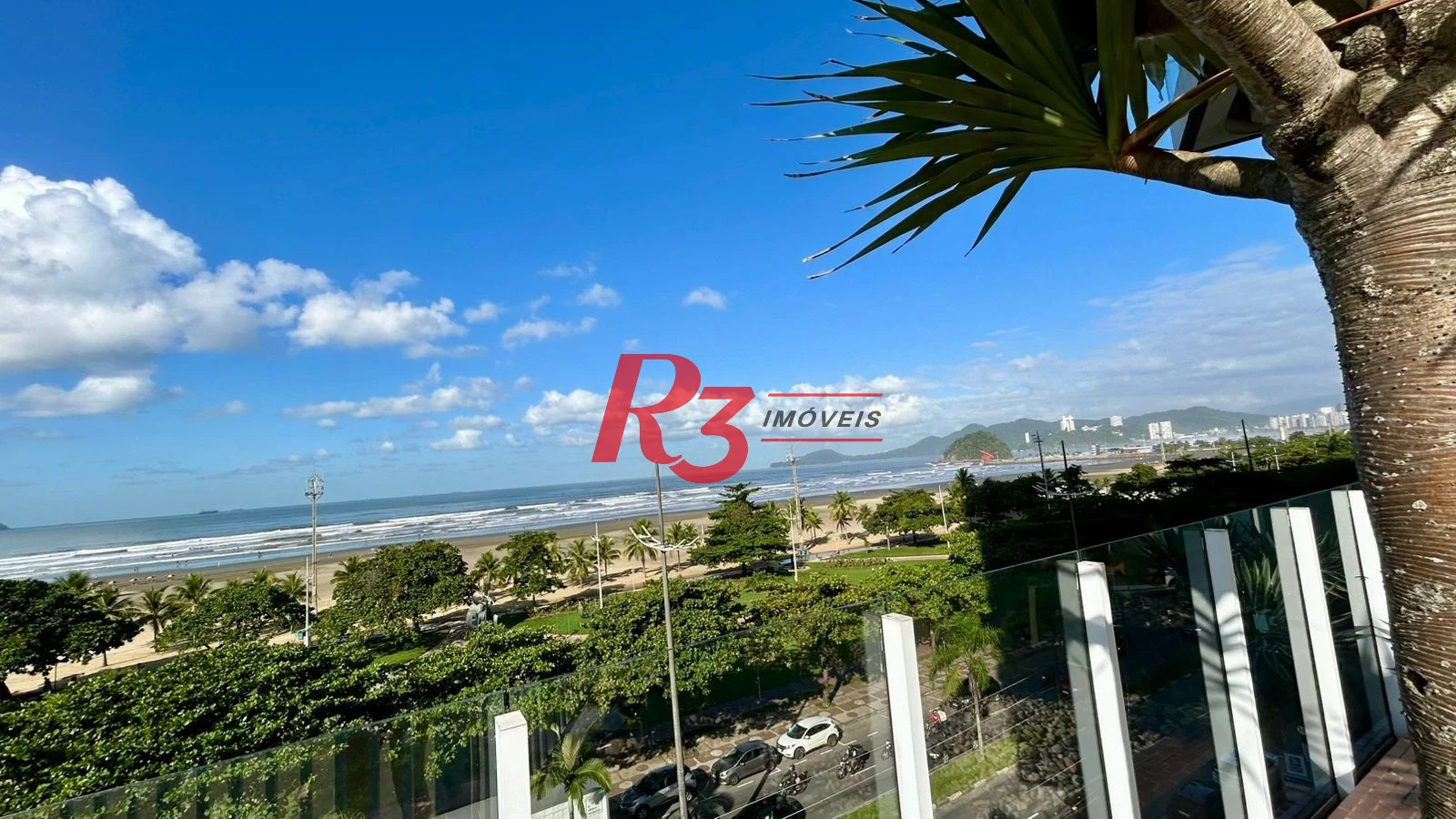 Apartamento com 2 dormitórios à venda, 63 m² por R$ 1.499.000,00 - Pompéia - Santos/SP